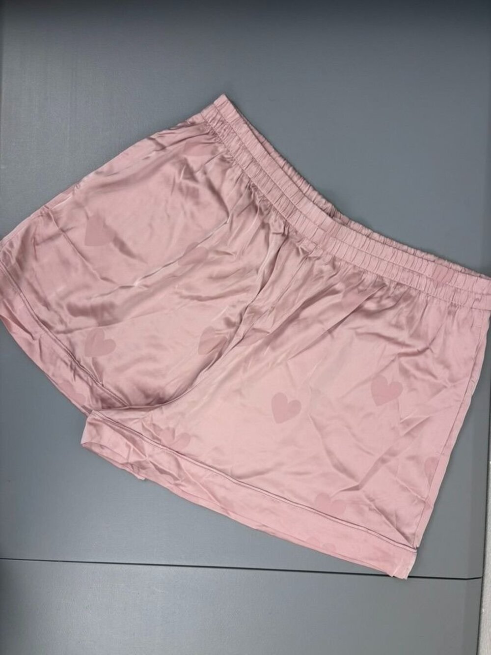 Nuuds XL pink satin heart print sleep lounge shorts pajamas valentines NWOT‎